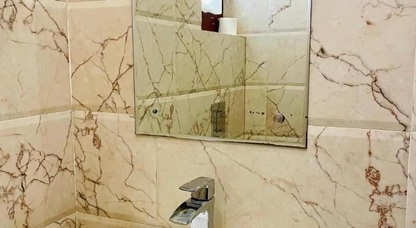 MBH hotel - Image 1