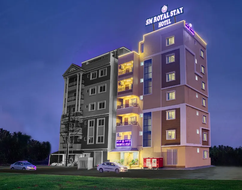 SM Royal Stay Hotel - Near Bangalore international Airport - Image 1