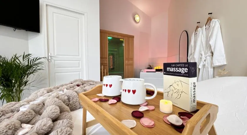 Mon spa privé - Balnéo & Sauna - Le Mans insolite - Image 1