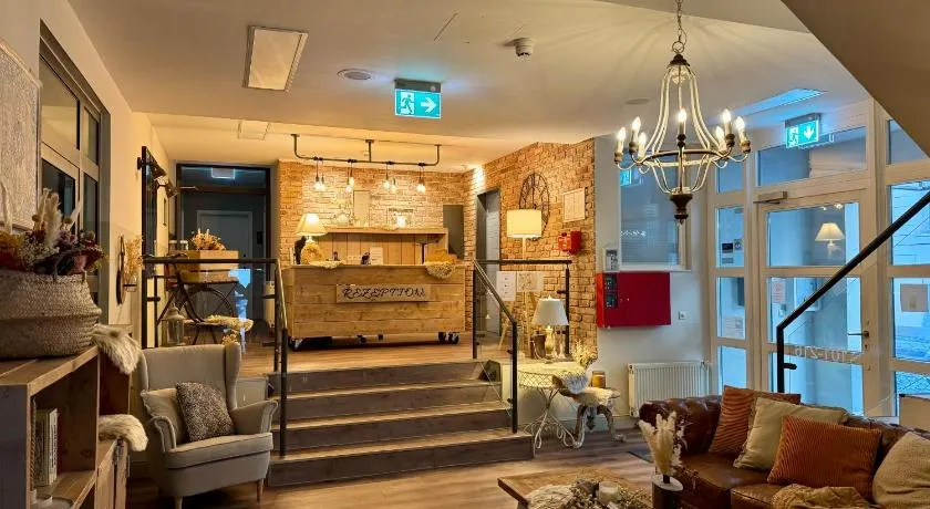 Altstadt-Hotel - Image 1