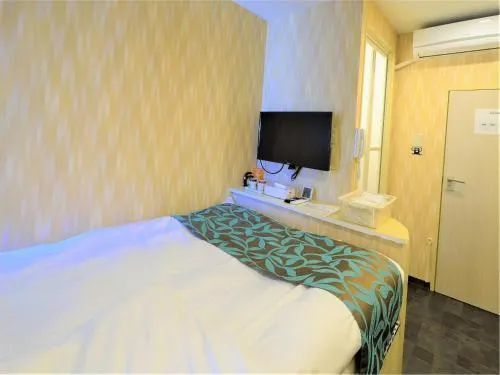 Nishifunabashi Ekimae Hotel - Image 1