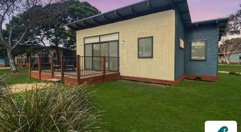 Correa Retreat - Phillip Island Resort - Image 1