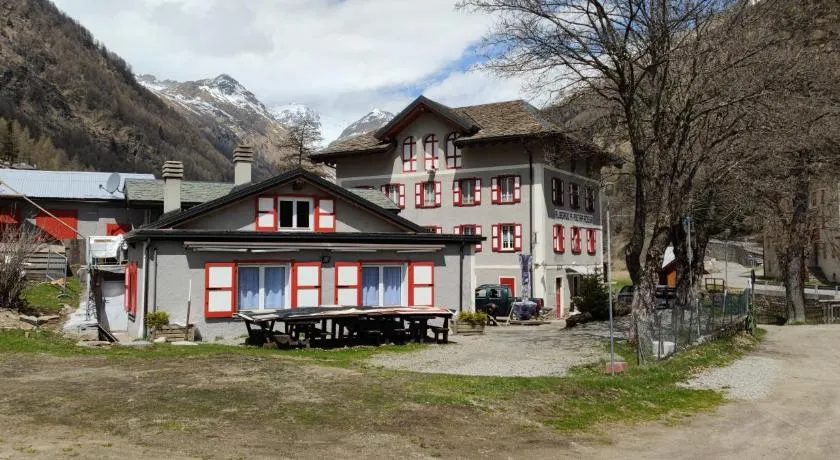 Gavia Cottage - Image 1