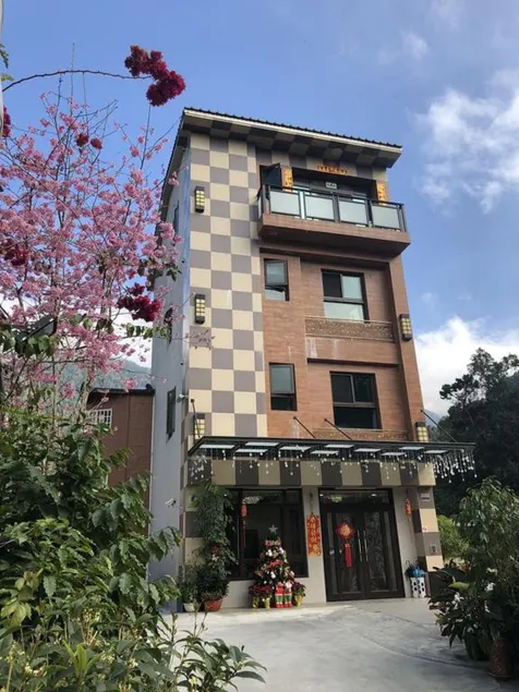 Sin Ging Hong Resort - Image 1