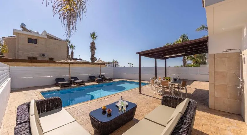 Sweet Memories Villa with private pool - Image 1
