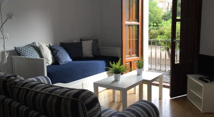Apartamentos Viejo Continente - Image 1