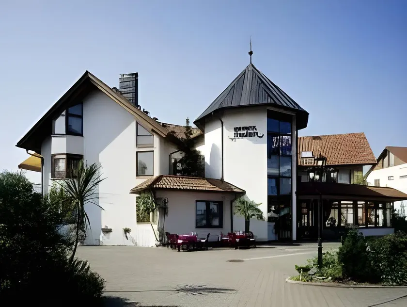 Hotel Garni Reulein - Image 1