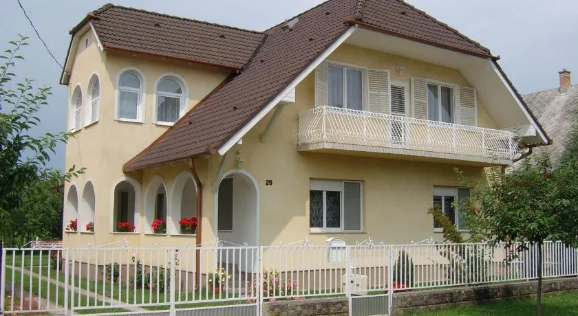 Susanne Apartman - Image 1
