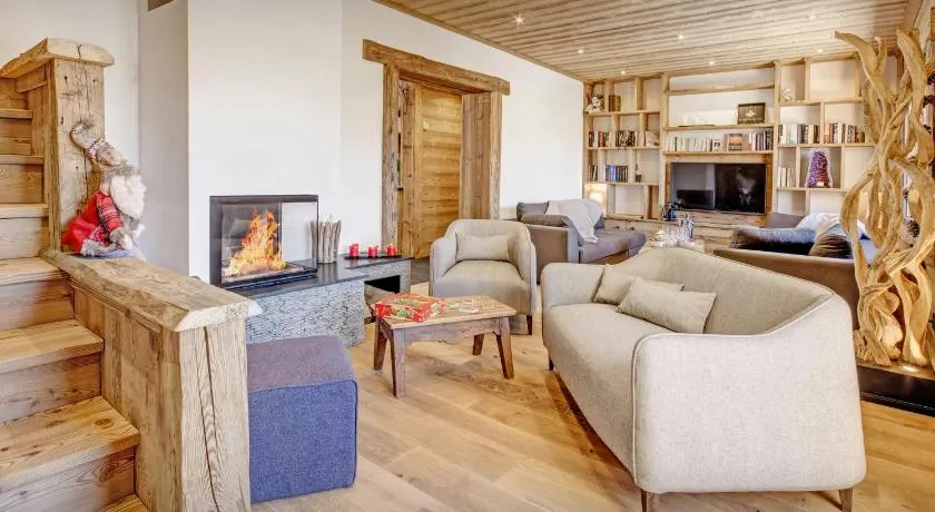 Chalet Charmar - OVO Network - Image 1