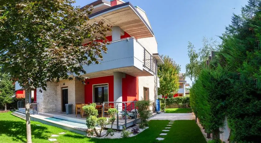 Matilde's Luxury Villa - Image 1