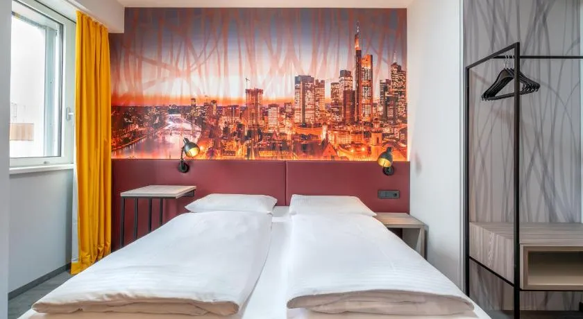 7 Days Premium Hotel Frankfurt - Offenbach - Image 1