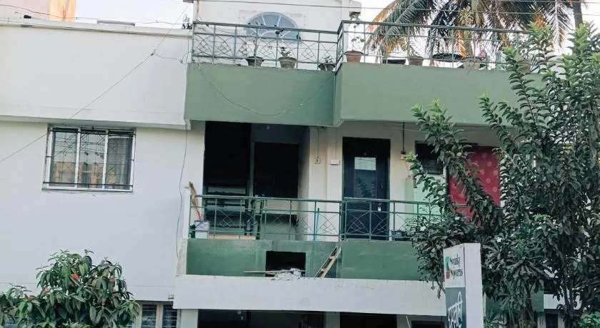 Classic Homestay with AC in one bedroom - Image 1