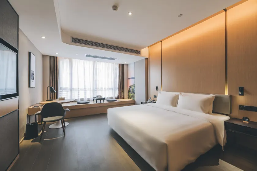 Atour Hotel Zhanjiang Renmin Avenue Dingsheng Plaza - Image 1