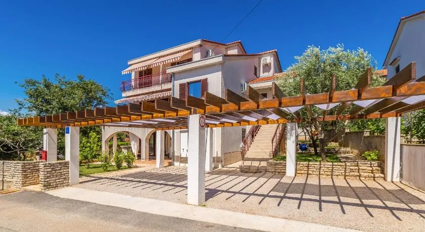 Apartments Balić - Pinezići, Krk - Image 1
