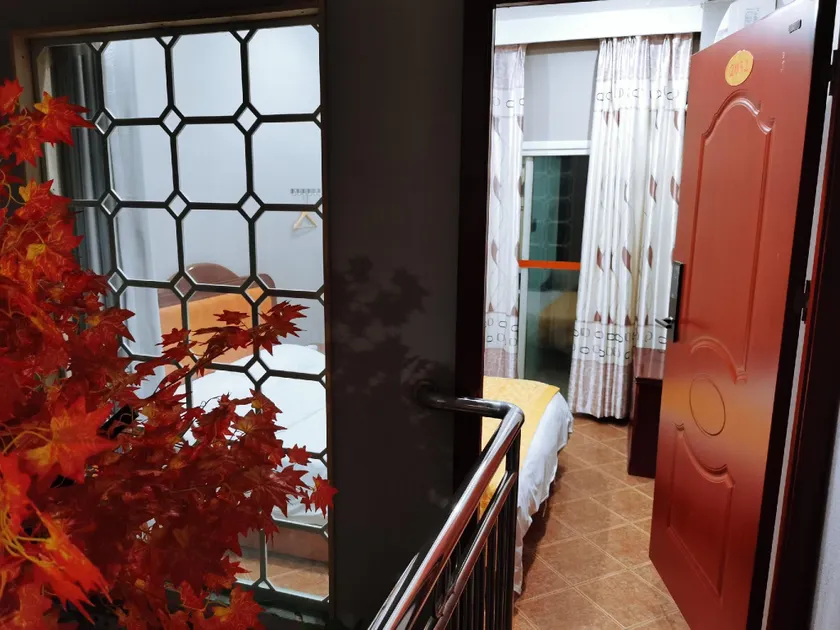 Shenghao Business Hotel - Image 1