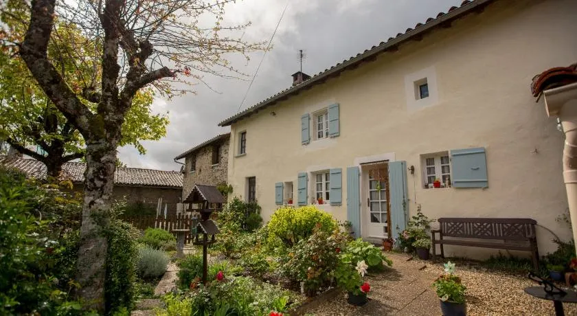 La Maison Des Fleurs - Image 1