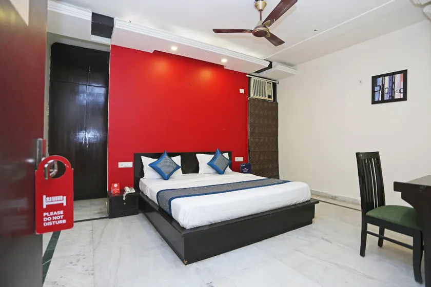 OYO 9720 Home Stay Virat Residency - Image 1