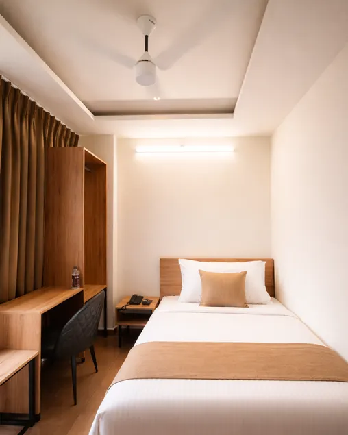 Nexstay Bayyat Inn - Image 1