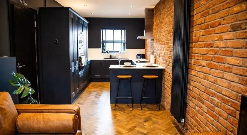 Heatons Retreat - Modern Two Bedroom Apartment - Image 1