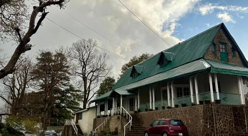 FIRHILL RESORT Kashmir Point - Murree Hill Station - Image 1
