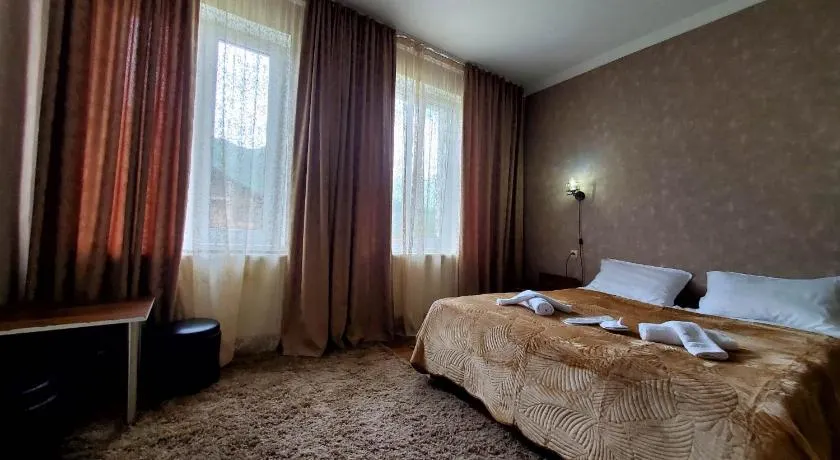 Kazbegi Guest House - Image 1