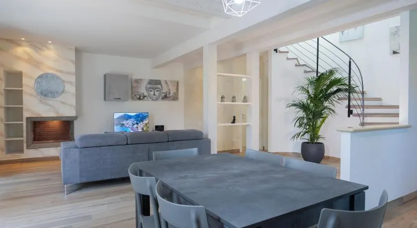 PALMA RESIDENCE - Villino LA ROVERE - Image 1