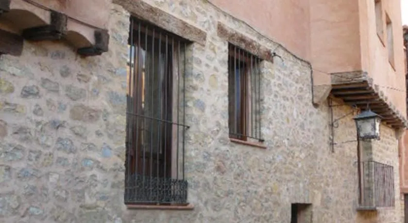 CASA CENTRO ALBARRACIN - Image 1