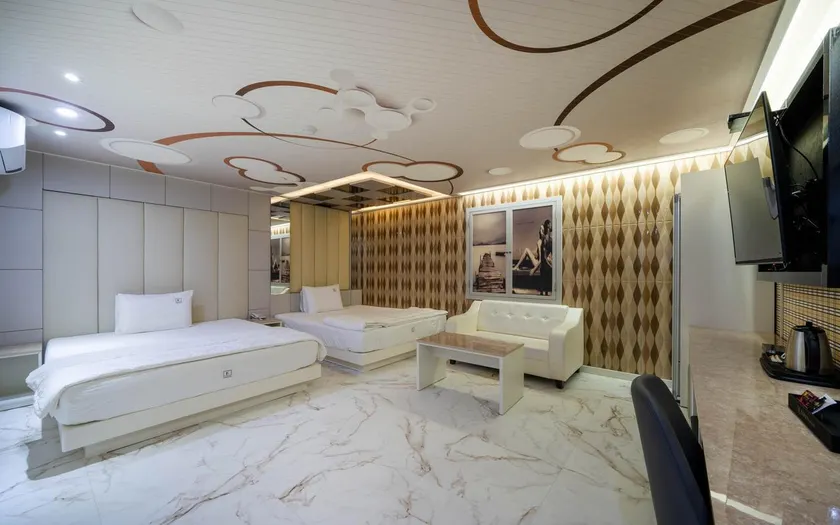 Khan Motel Yangsan - Image 1