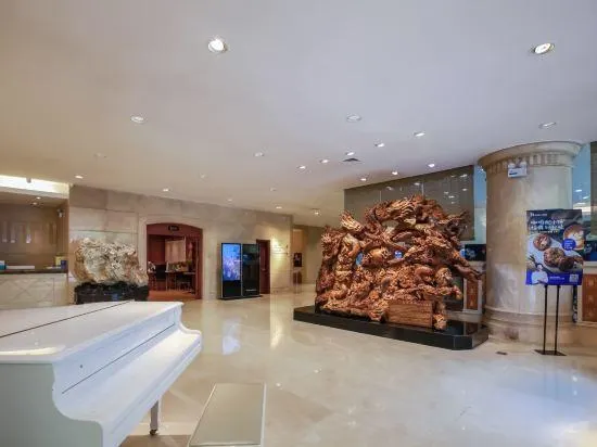 Guilong Hotel - Image 1