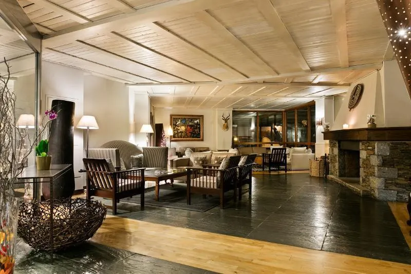 Rafaelhoteles by La Pleta - Image 1