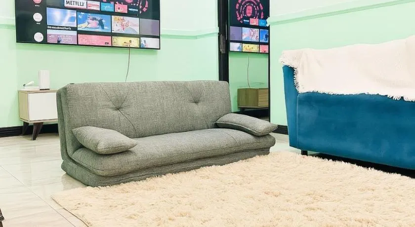 3BR with Movie Stay in Vista Mall Malolos by Casa Bella de Provence - Image 1