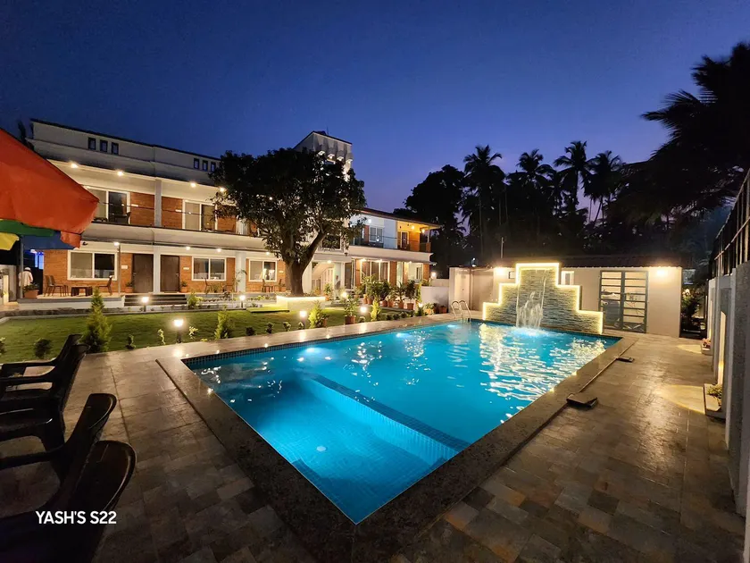 Basil Leaf Resort - Image 1