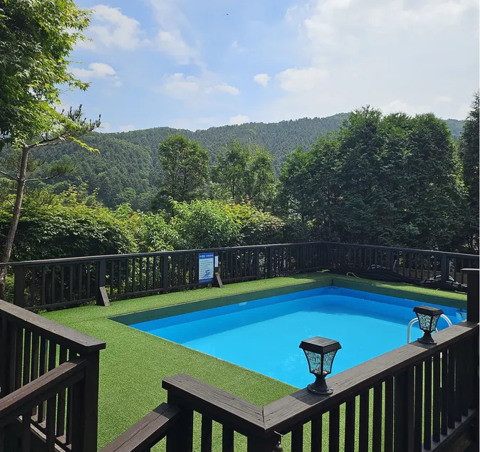 Yangpyeong Dajian Forest Hill Pension - Image 1