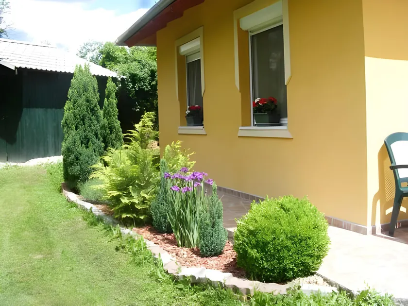 Borostyán Vendégház - Image 1