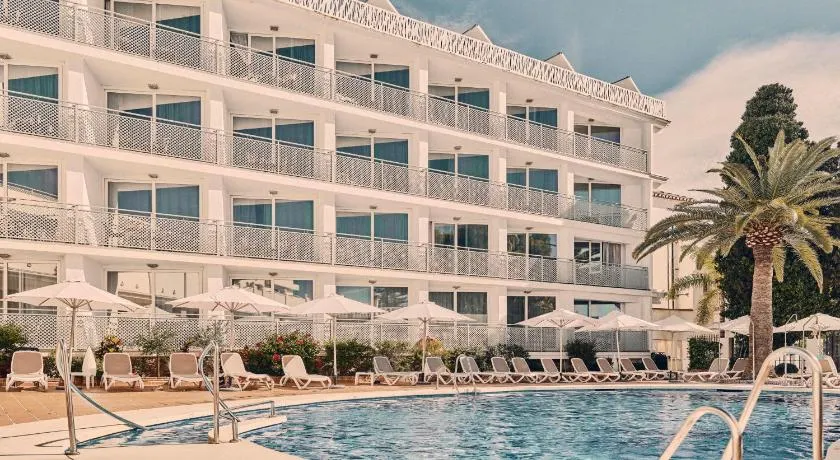 Beneste Villa Flamenca Hotel - Image 1