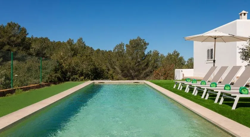 Green & Blue Villas - Villa Can Bassetes - Image 1