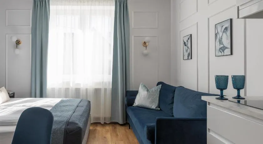 Willa Magnolia - plac zabaw MONTESSORI - sprzęt do poławiania BURSZTYNU - rowery - pokój zabaw - Image 1