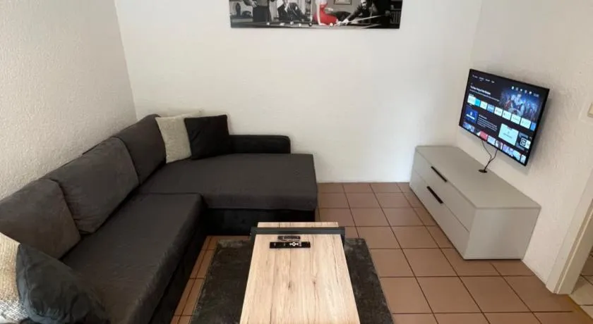 Alex Apartments - Image 1