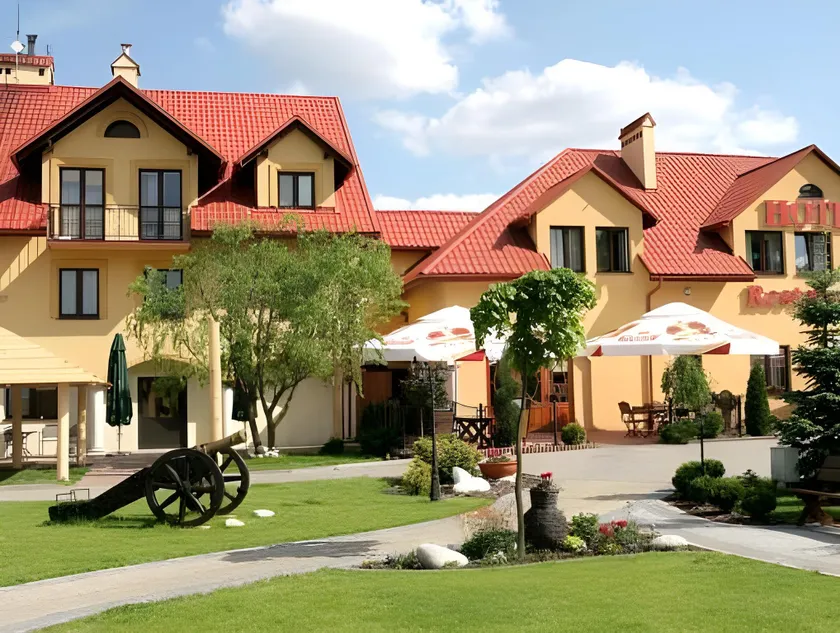 Hotel Zajazd Polonez - Image 1