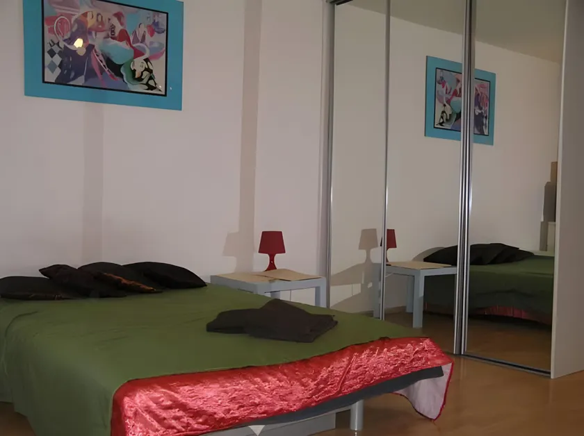 Hosapartments City Center - Image 1