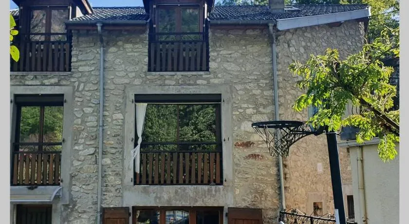 Maison au cœur des Pyrénées - Image 1