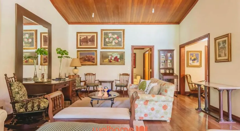 Sítio em Indaiatuba com Piscina e Churrasqueira - Image 1