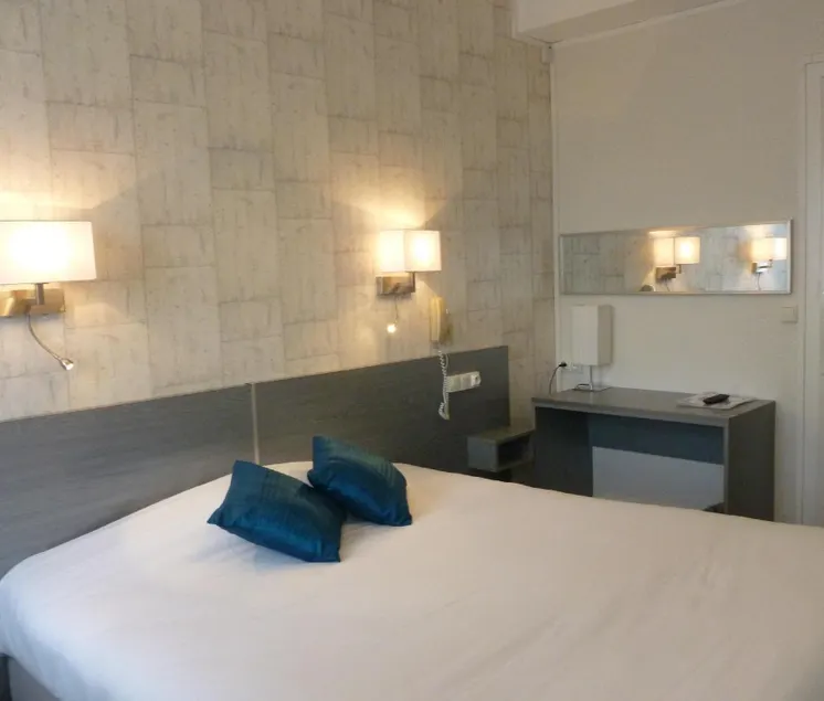 Hôtel Le Richelieu Le Havre - Image 1