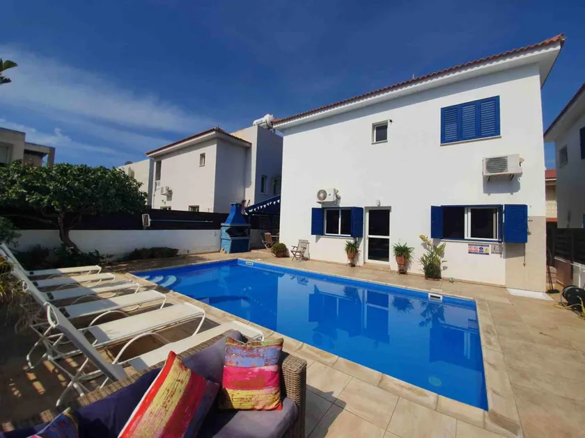 Villa Chloe - 3 Bedroom Villa with Private Pool - Image 1