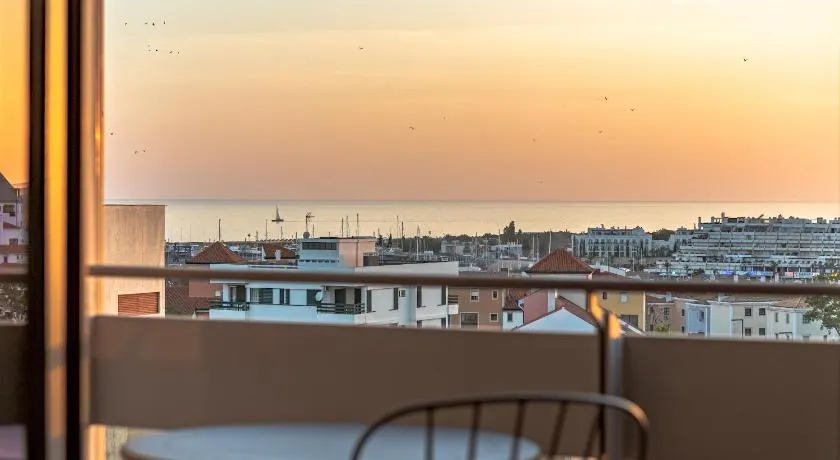 Edifício Algarve - Image 1