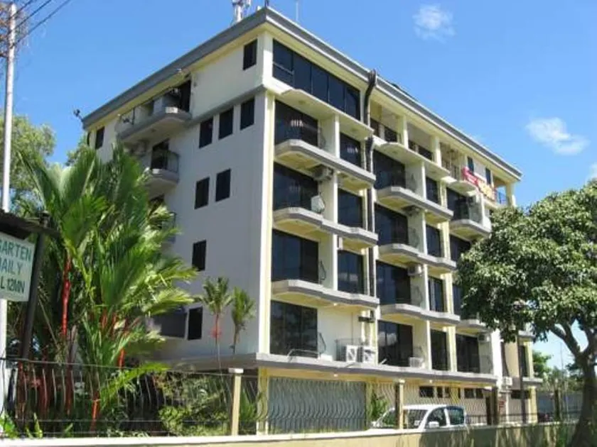 Casuarina Hotel - Image 1