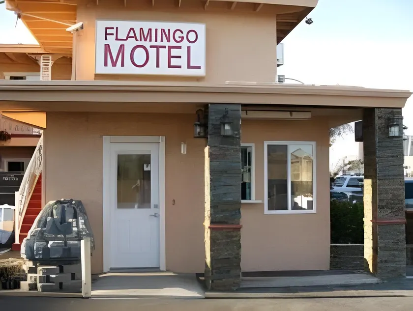 Flamingo Motel Oxnard - Image 1
