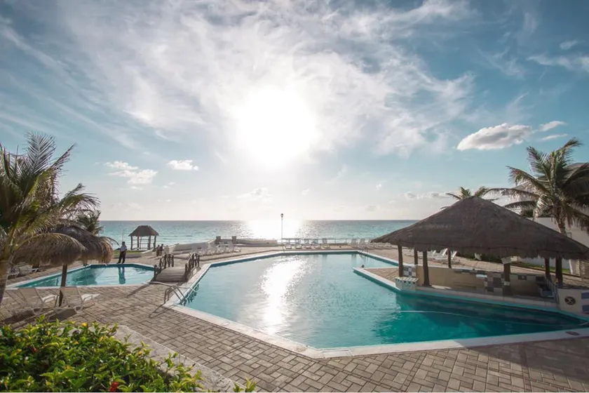 Condominios Brisas - Image 1