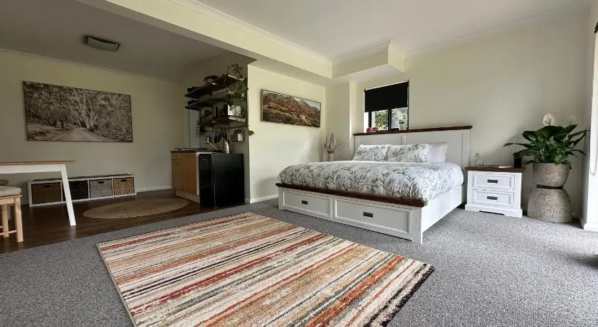 Tatra Studio Bright - Relax & Explore - Image 1