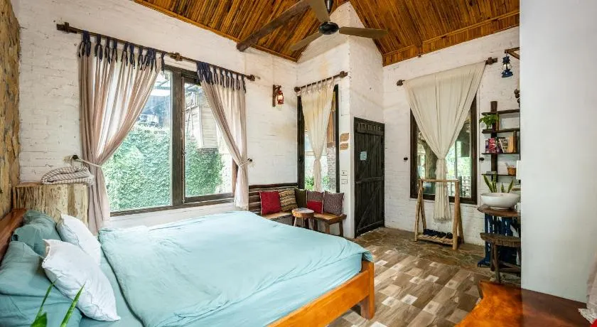 Lim's house - Image 1
